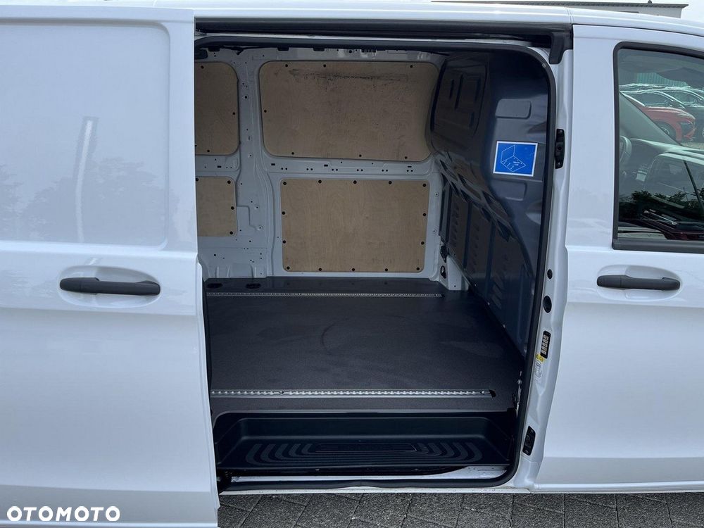 Mercedes-Benz Vito - 4