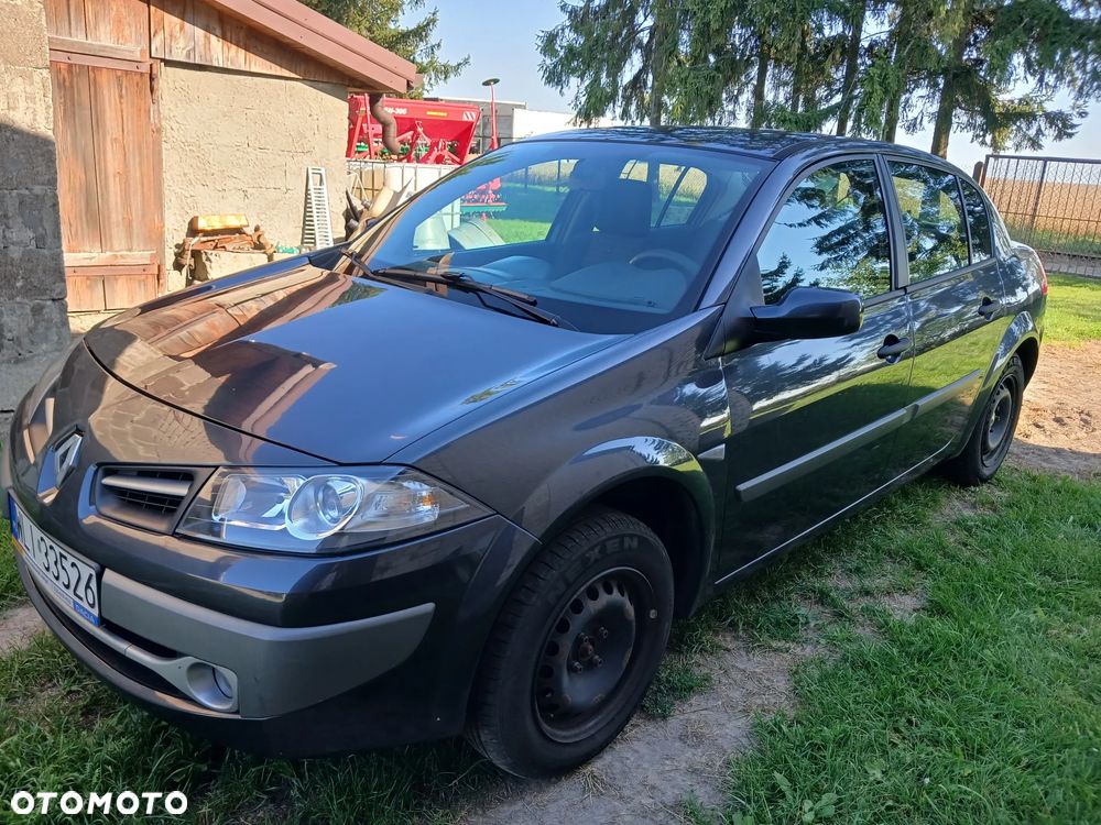 Renault Megane 1.6 16V Authentique - 4