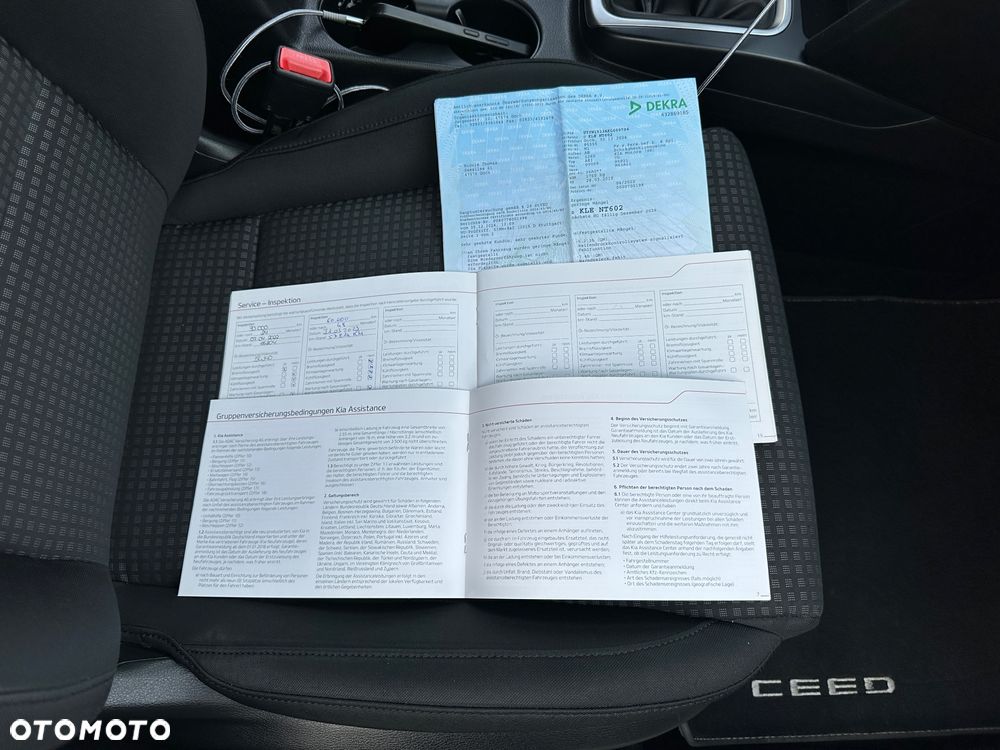 Kia Ceed 1.4 L Business Line Plus - 24