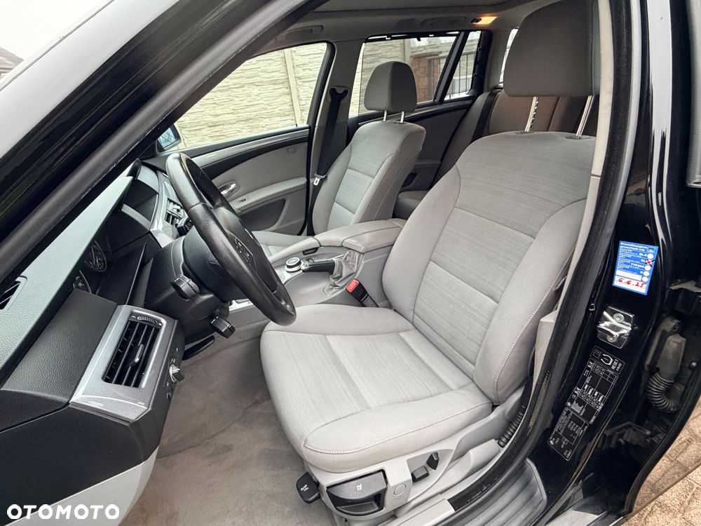 BMW Seria 5 - 35