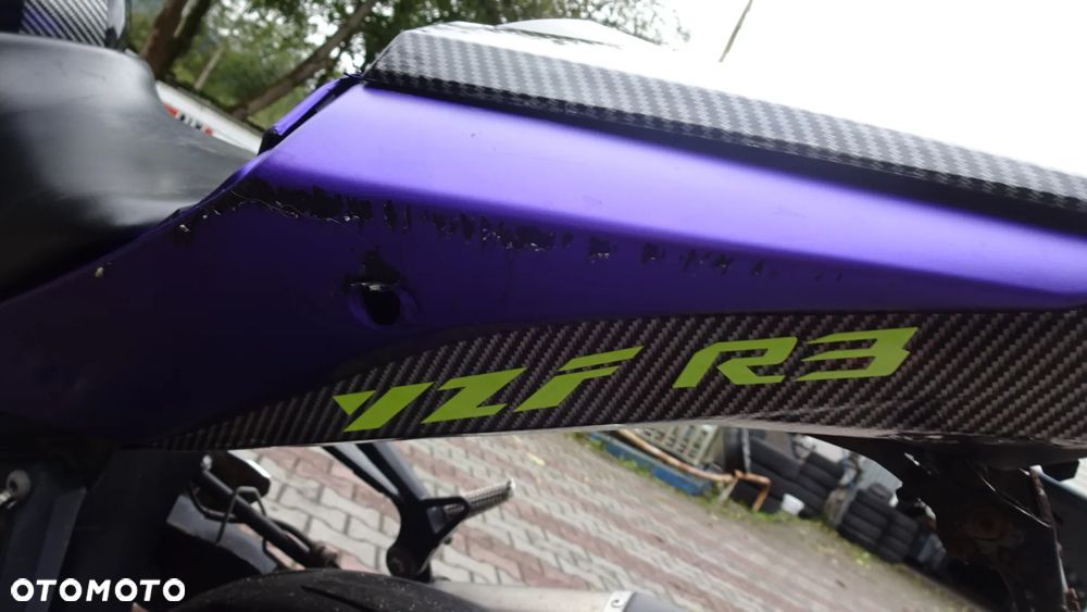 Yamaha R3 - 17
