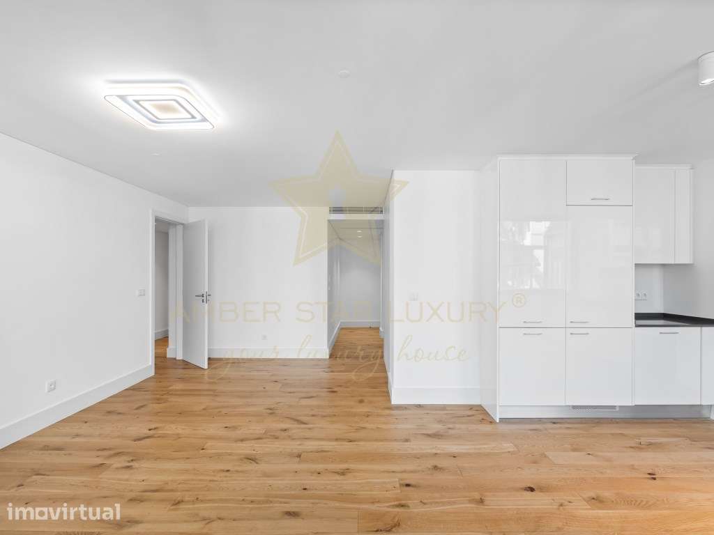 Moderno apartamento T2 na Prestigiada Avenida Duque d'Ávila - Aven... - Grande imagem: 2/23