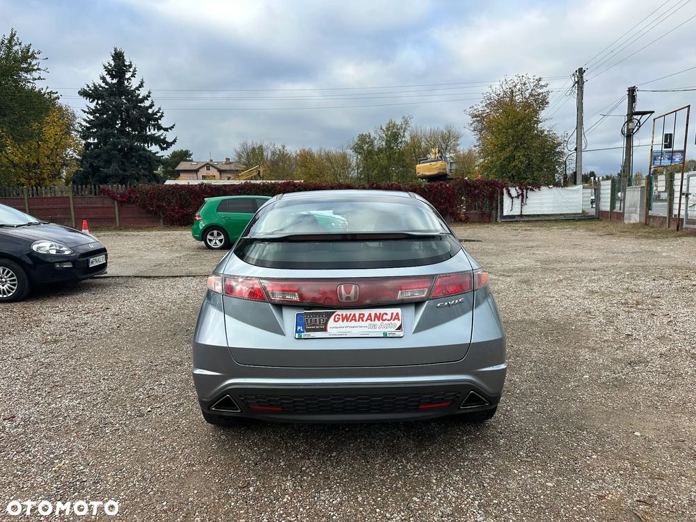 Honda Civic - 9