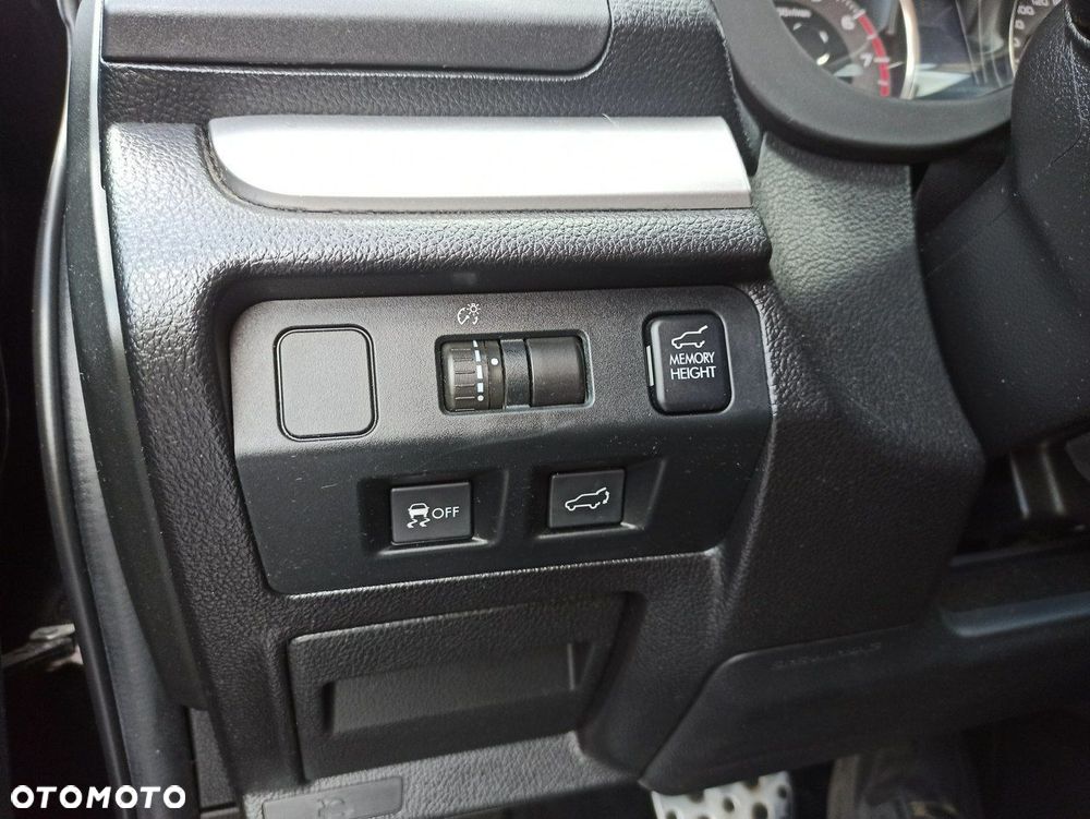 Subaru Forester 2.0XT Comfort Lineartronic - 20