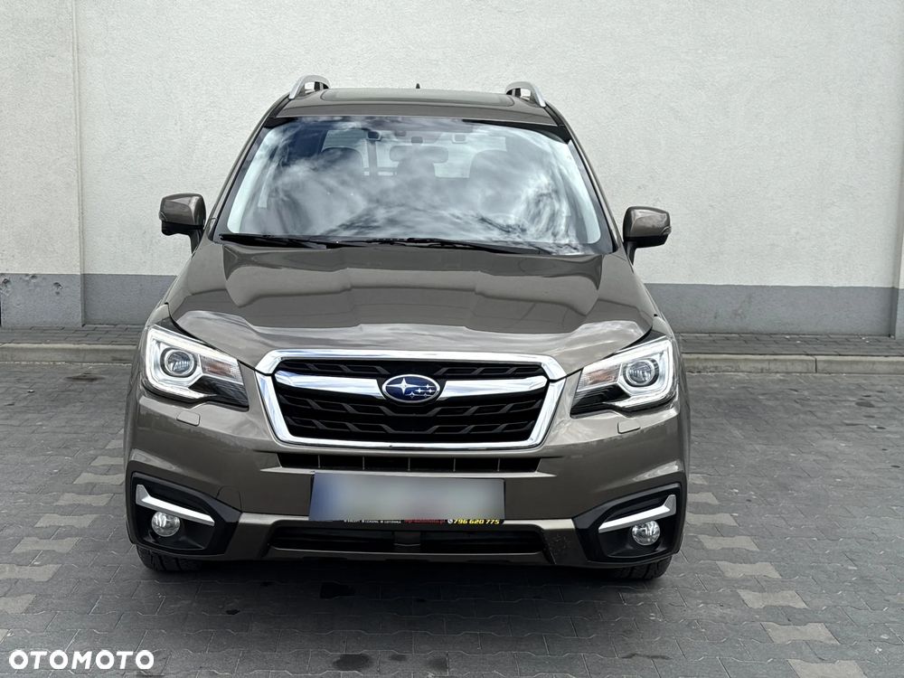Subaru Forester 2.0 i Platinum (EyeSight) Lineartronic - 12