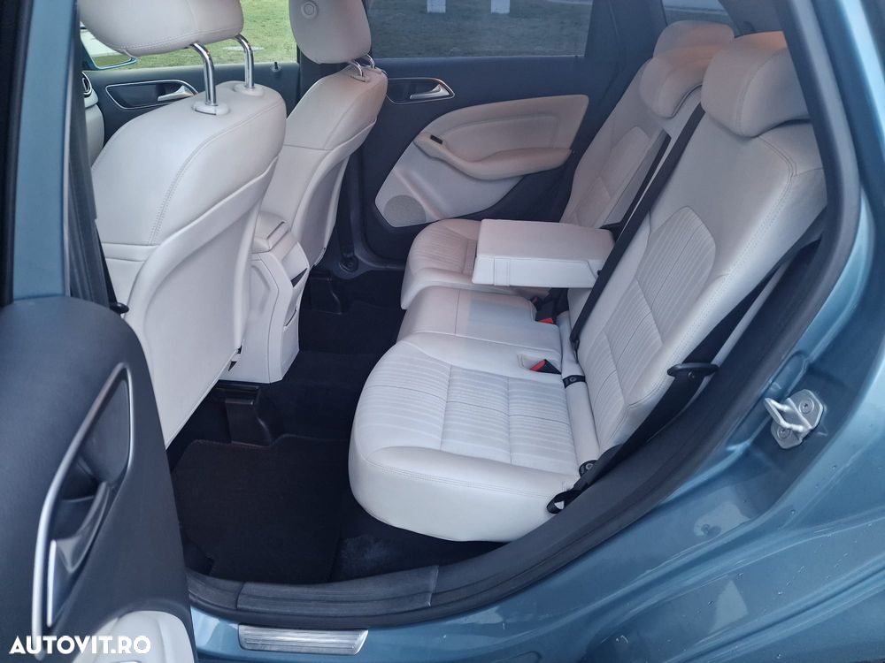 Mercedes-Benz B 180 CDI BlueEfficiency 7G-DCT - 6