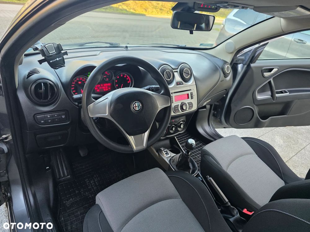 Alfa Romeo Mito 1.4 TB Distinctive - 25