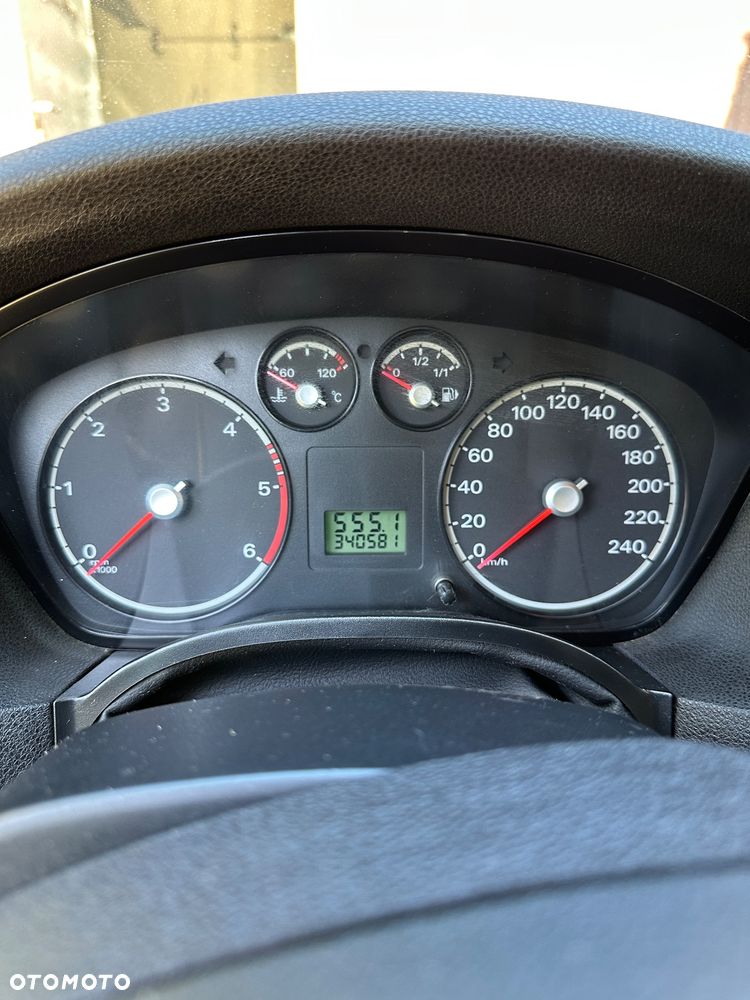 Ford Focus - 19
