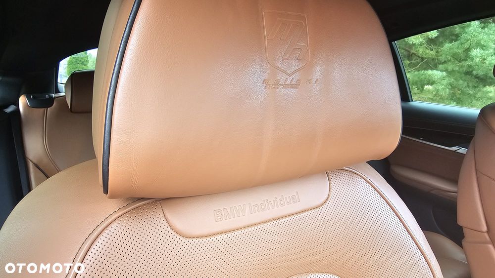 BMW X6 xDrive40d - 23