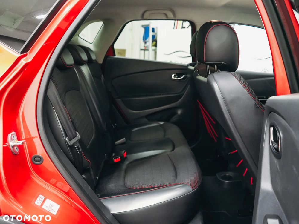 Renault Captur TCe 120 EDC Helly Hansen - 28