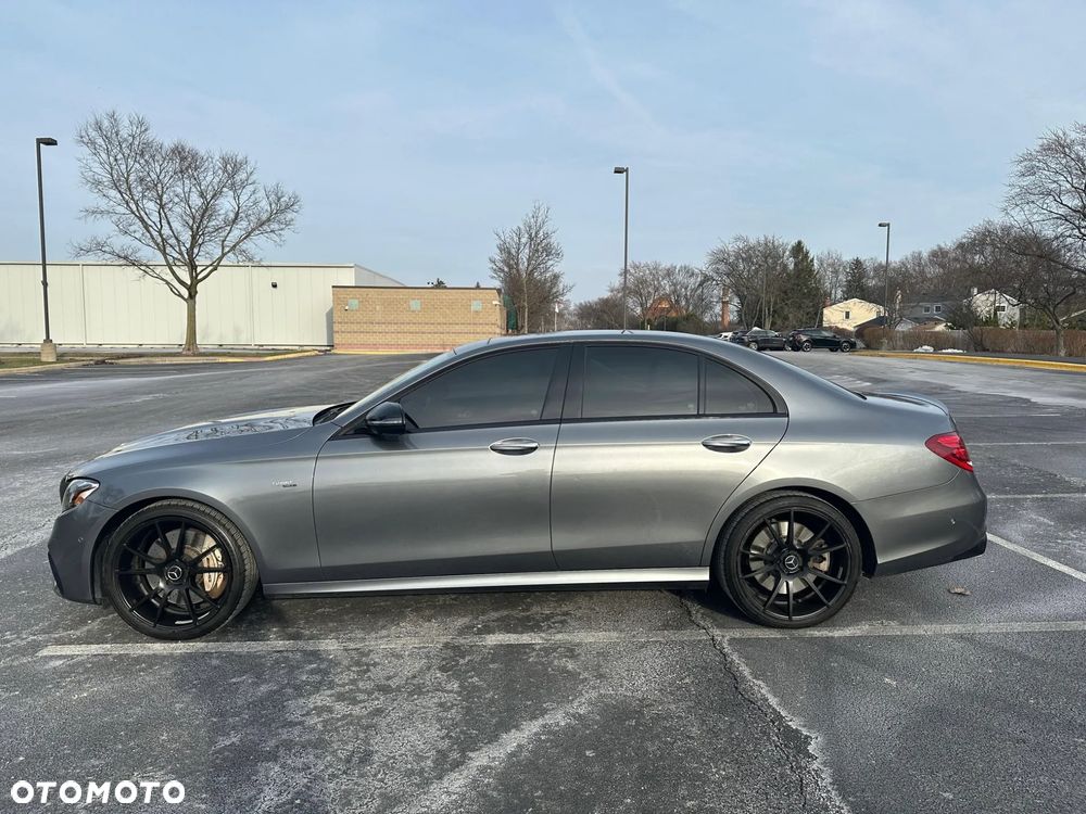 Mercedes-Benz Klasa E 300 9G-TRONIC AMG Line - 6