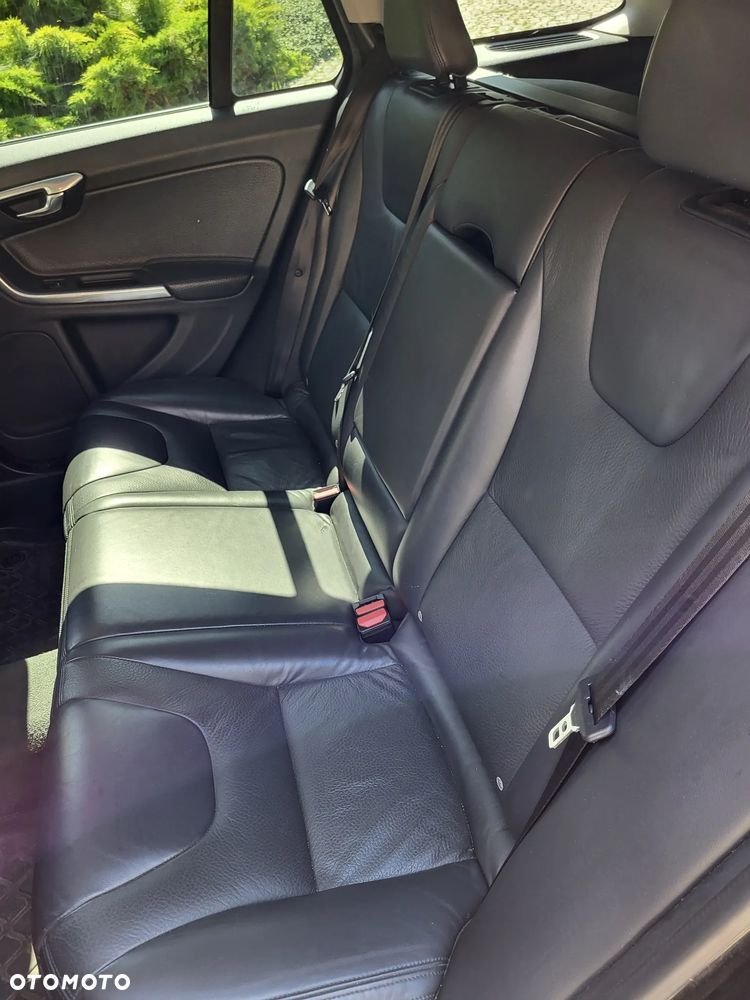 Volvo V60 D3 Edition - 5