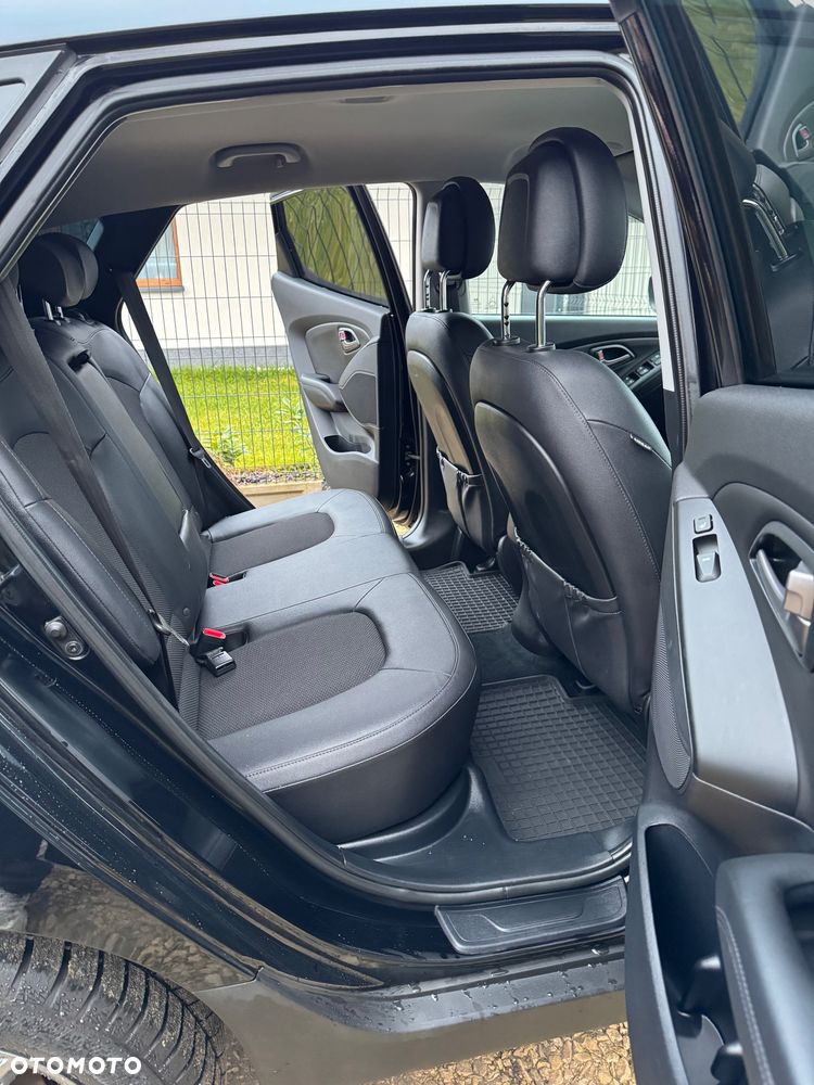 Hyundai ix35 blue 1.6 2WD Finale Silver - 17