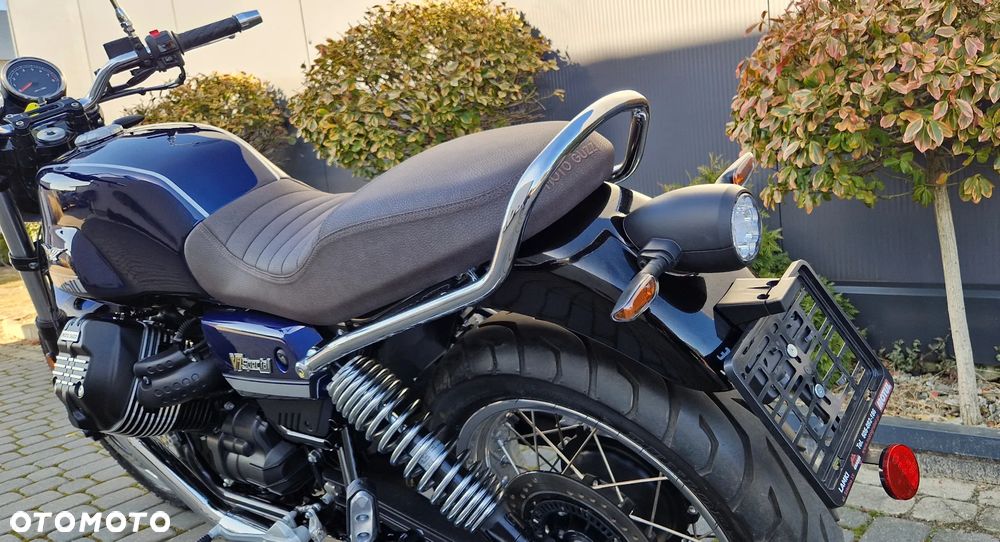 Moto Guzzi V7 - 31