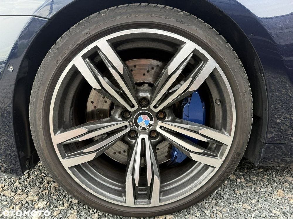 BMW M6 Standard - 32