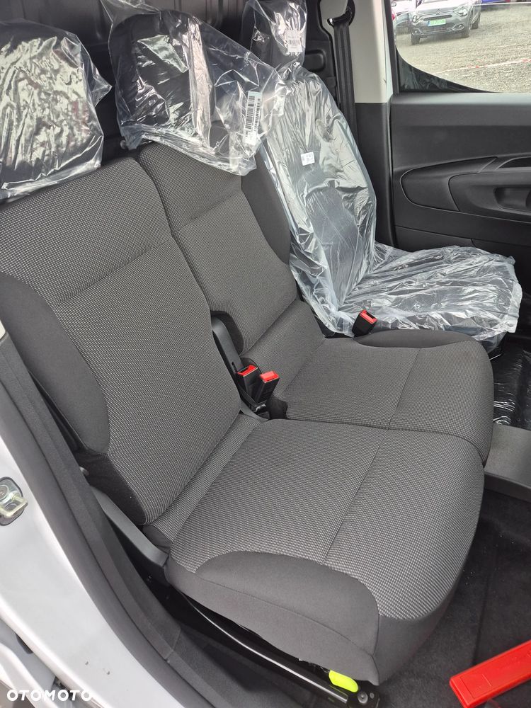 Opel Combo Cargo Furgon M 1. Benzyna 110KM !! OD RĘKI !! - 11