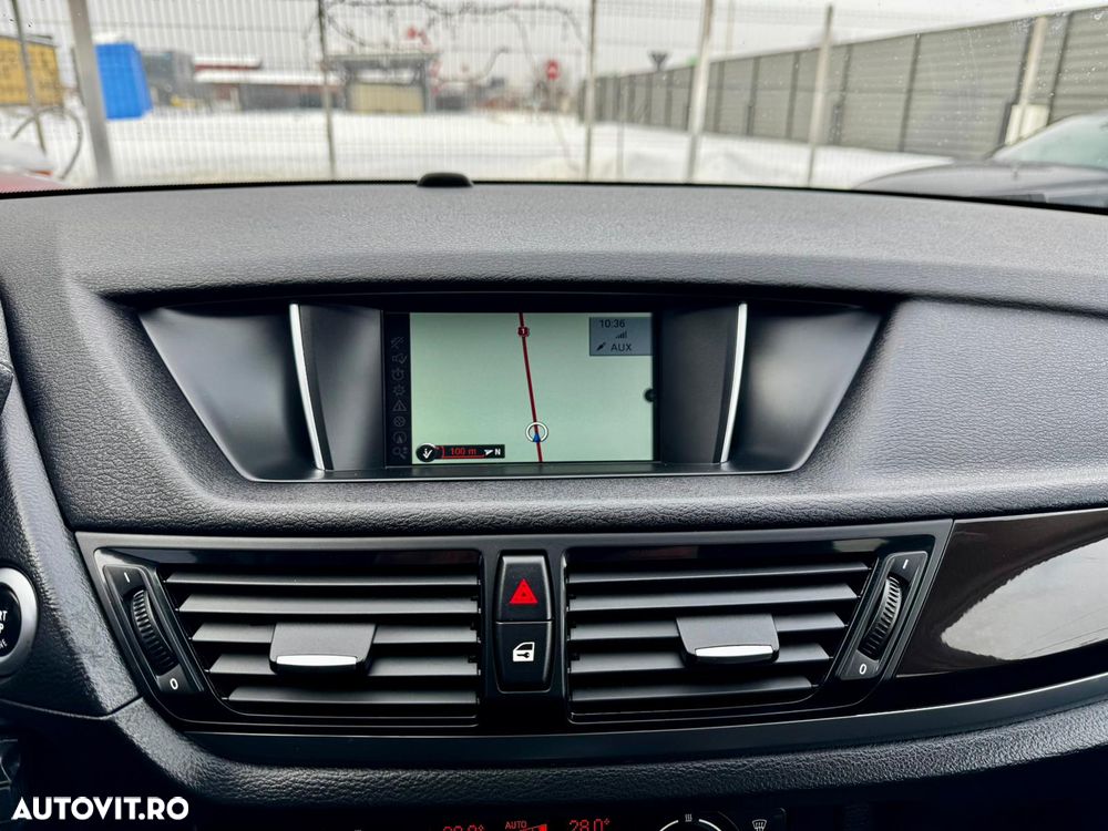 BMW X1 xDrive18d Aut. Sport Line - 30