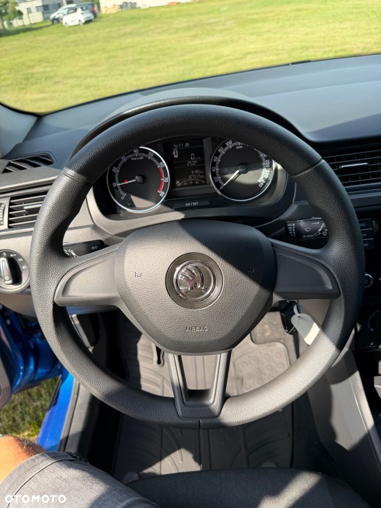 Skoda RAPID 1.0 TSI Style - 22
