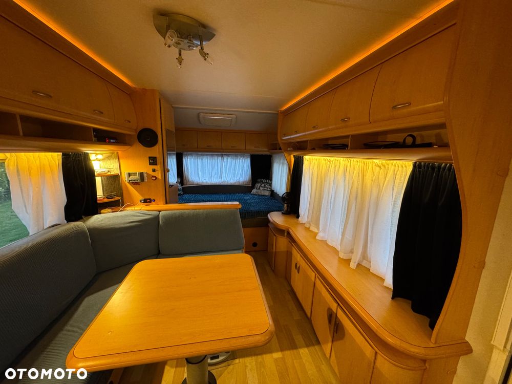 Hobby De luxe - 19