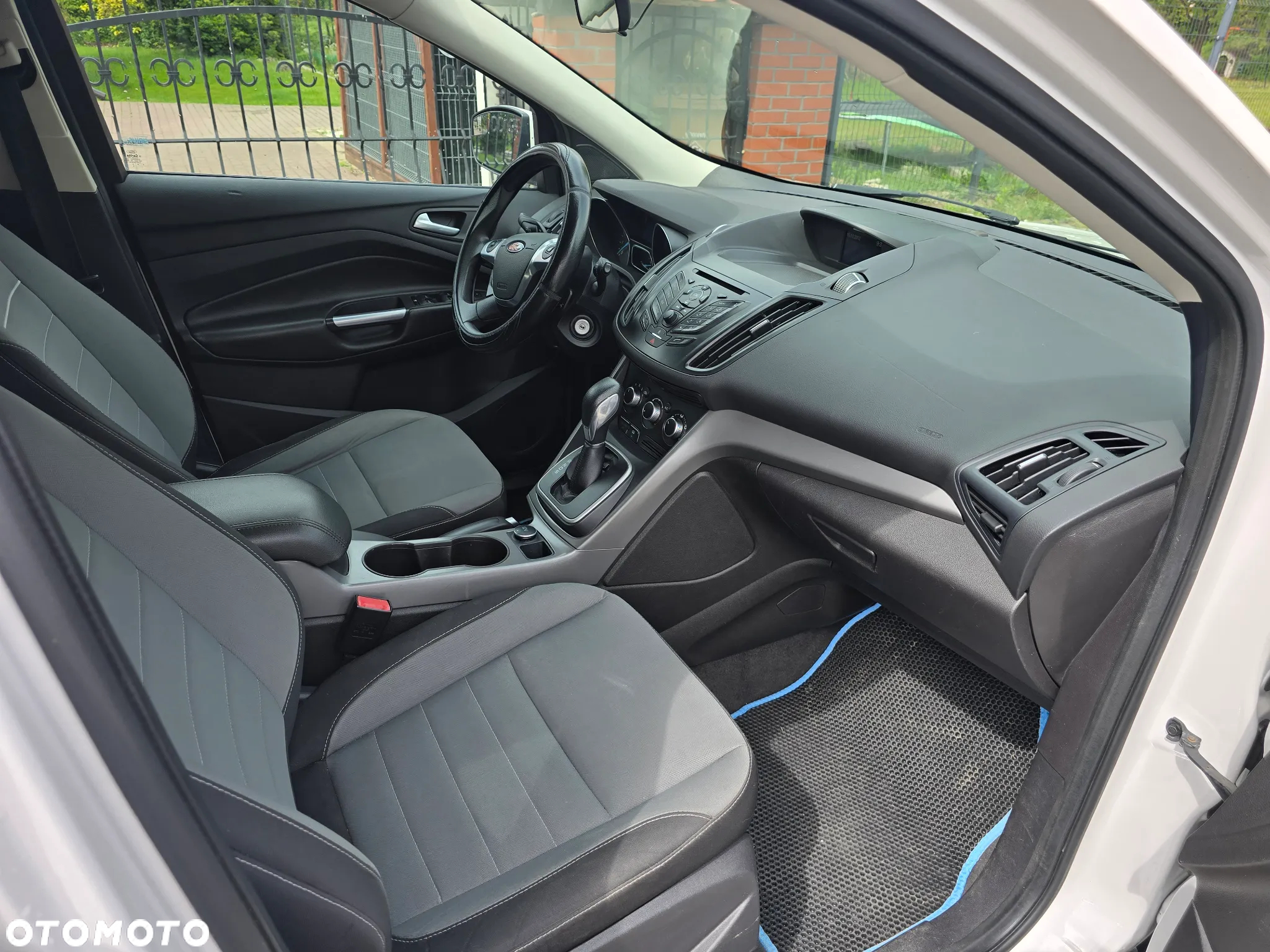 Ford Kuga - 14