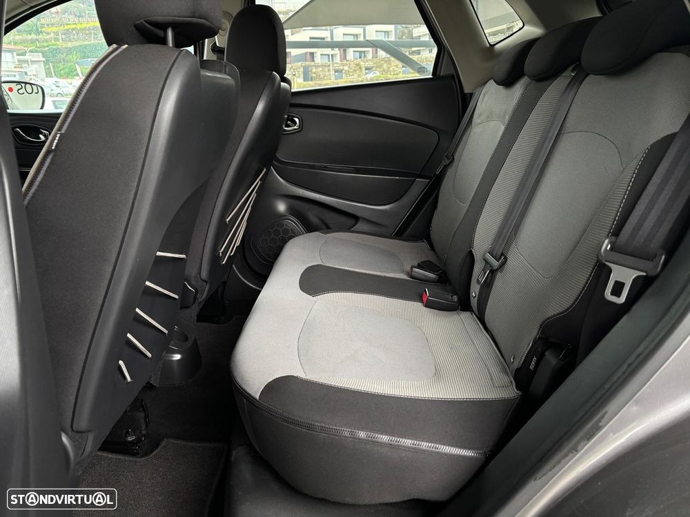 Renault Captur 1.5 dCi Exclusive - 6