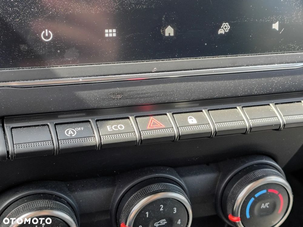 Renault Clio - 24