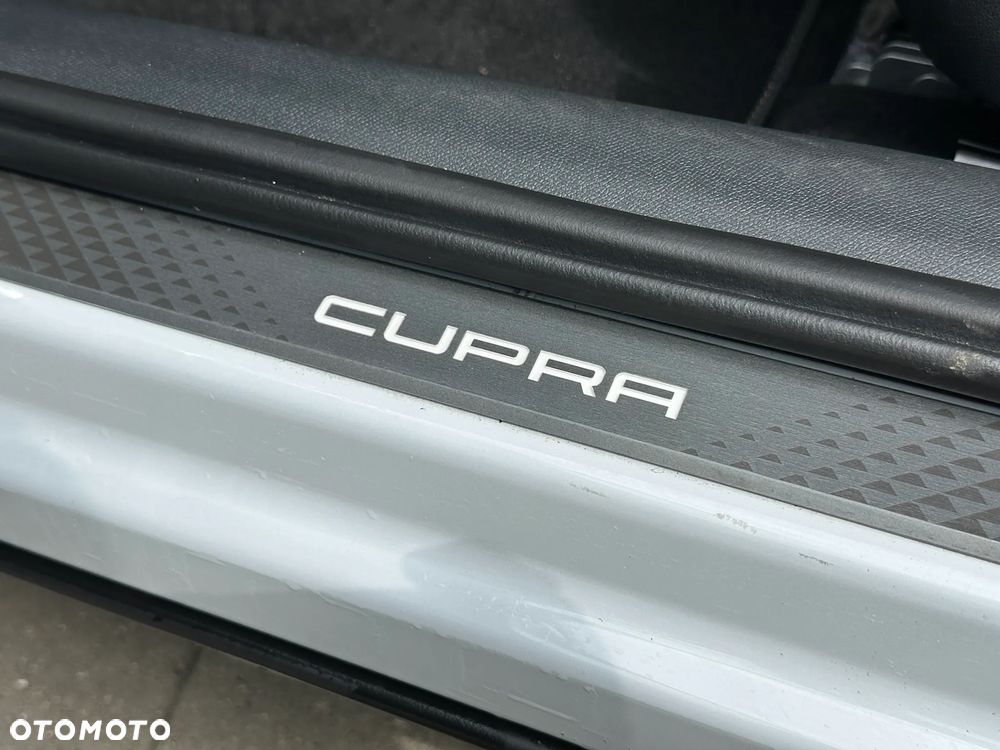 Cupra Formentor 1.5 eTSI mHEV DSG - 18