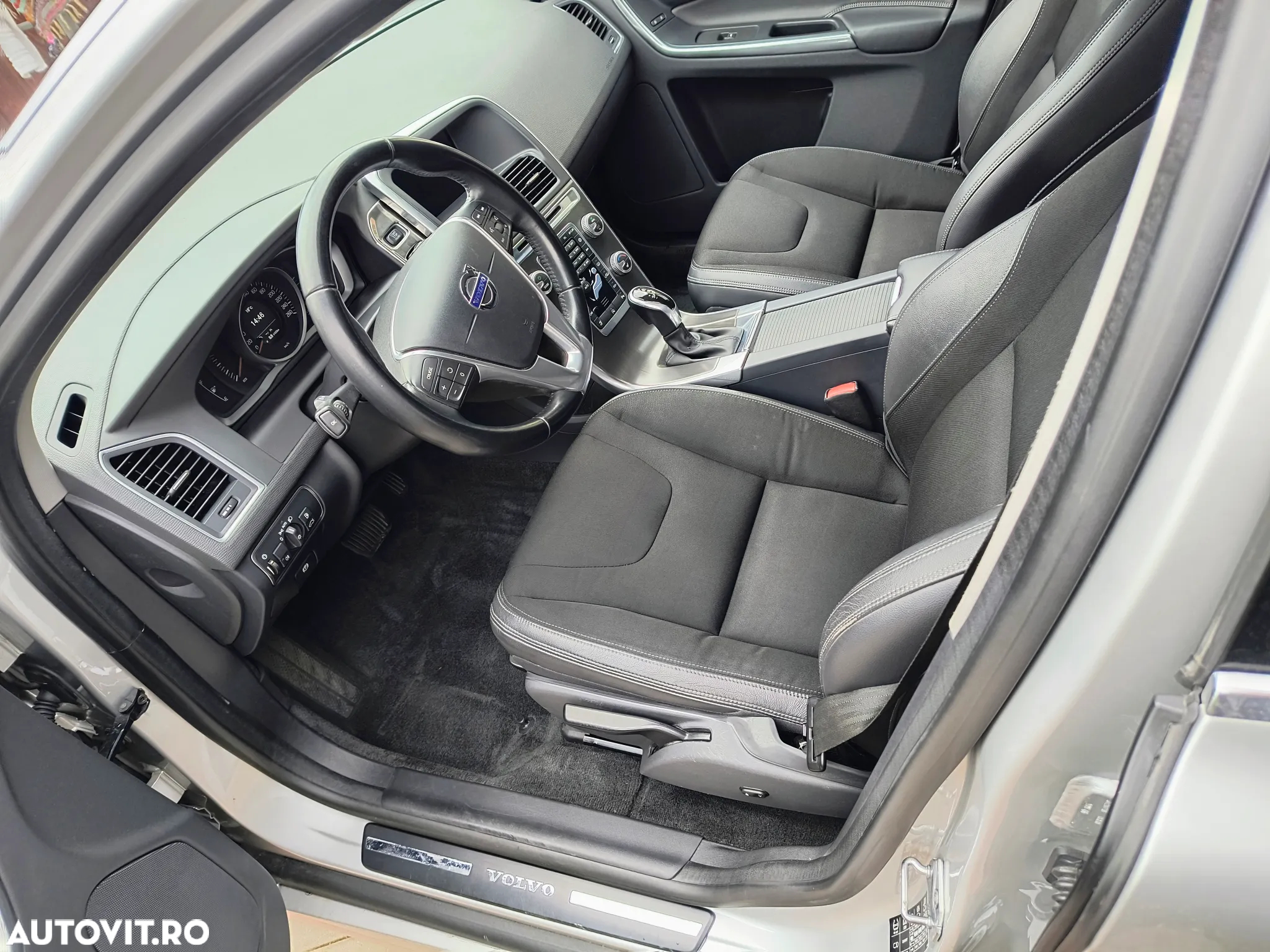 Volvo XC 60 D4 Geartronic Ocean Race - 9