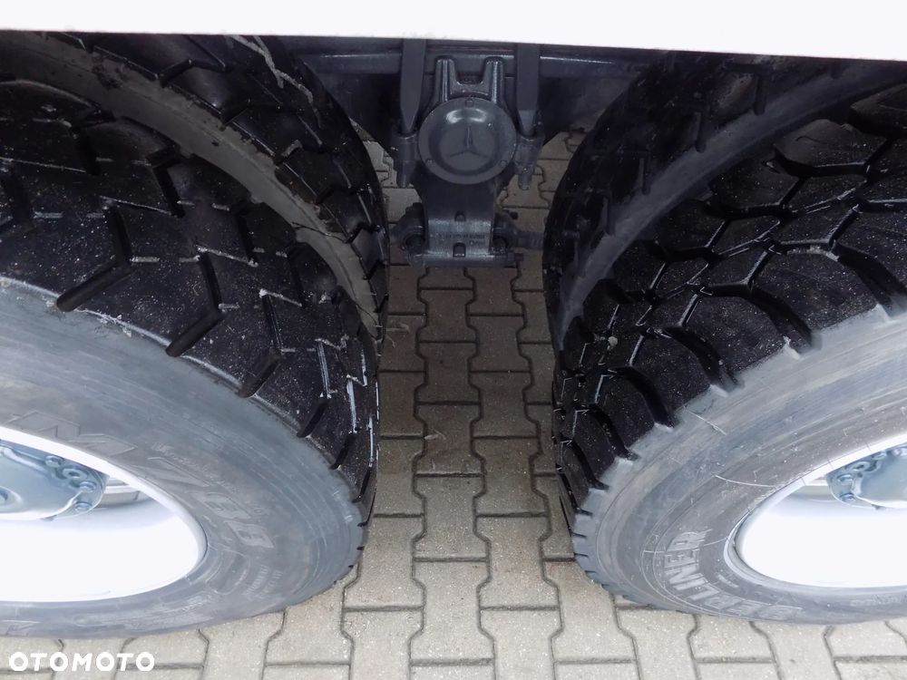 Mercedes-Benz 3240 AROCS/STETTER/9m3 - 12