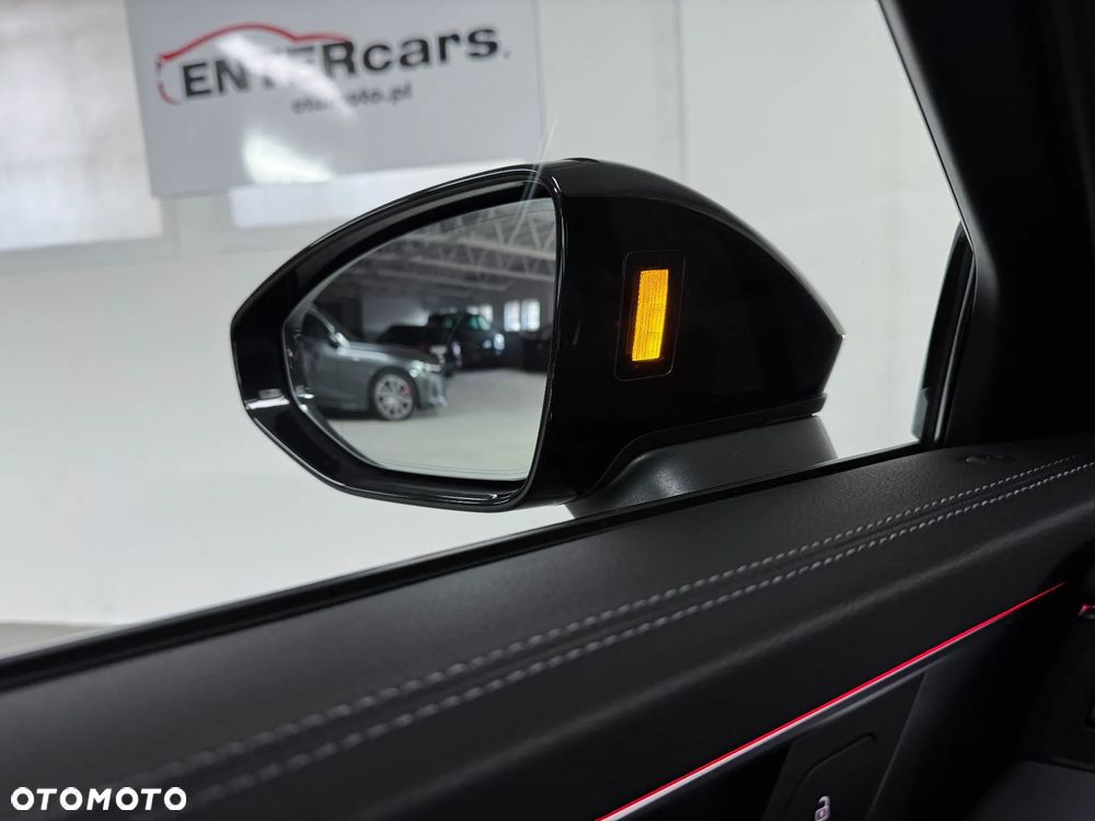 Audi A6 Avant 40 TDI quattro S tronic S line - 22