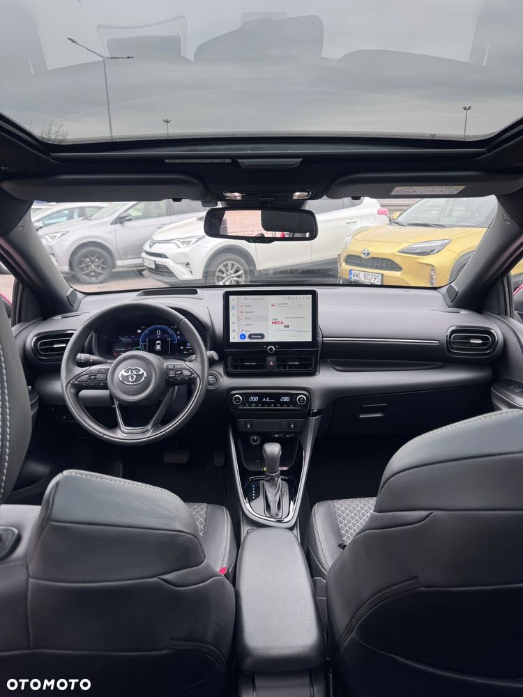 Toyota Yaris Hybrid 1.5 Premiere Edition - 28