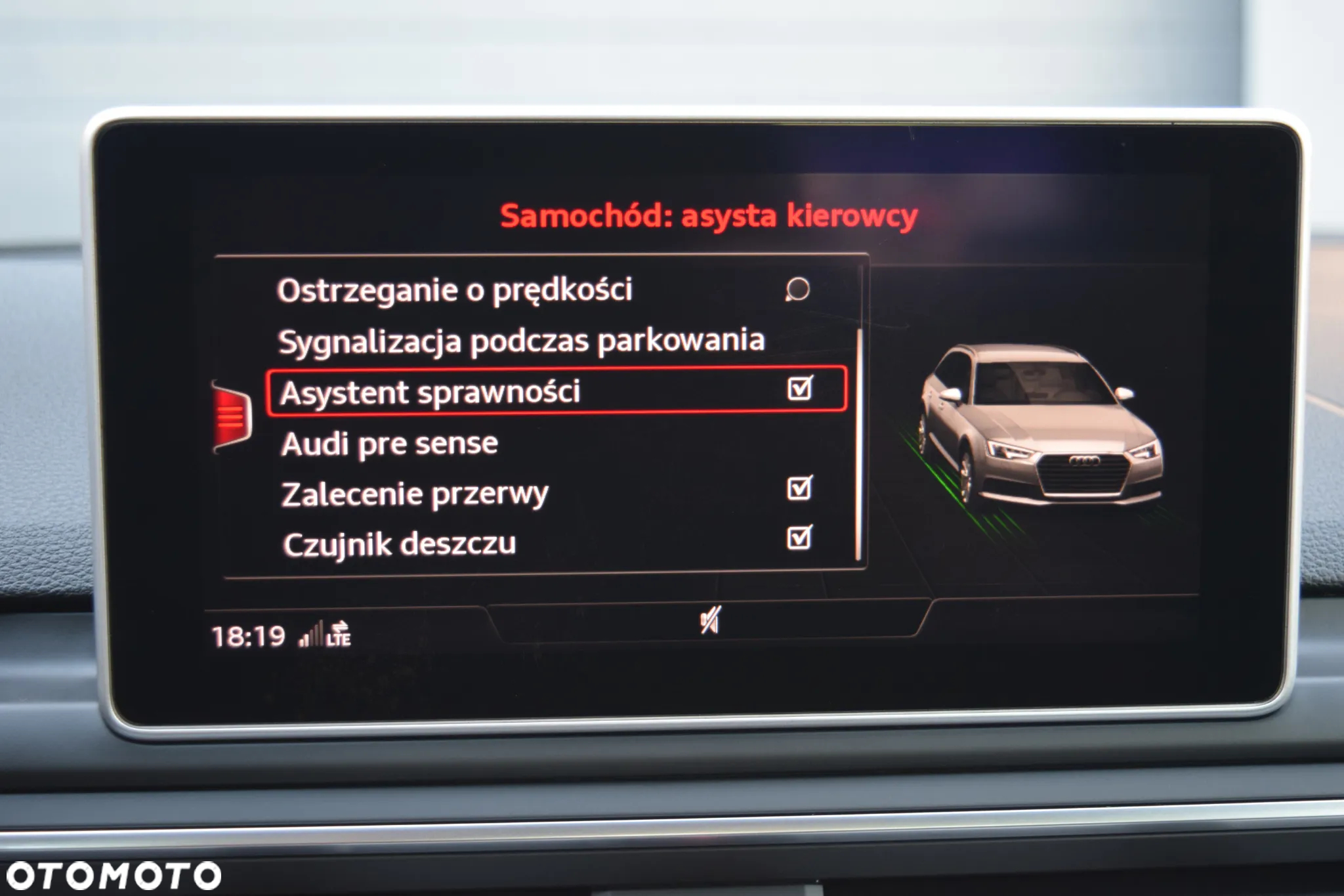 Audi A4 Avant 2.0 TDI sport - 30