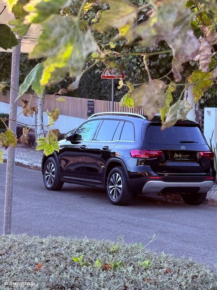 Mercedes-Benz GLB 200 — fotografia 11