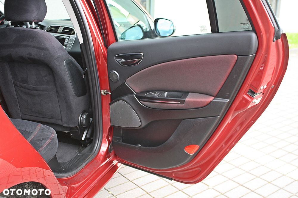 Fiat Bravo 1.4 T-JET 16V Sport Plus - 23