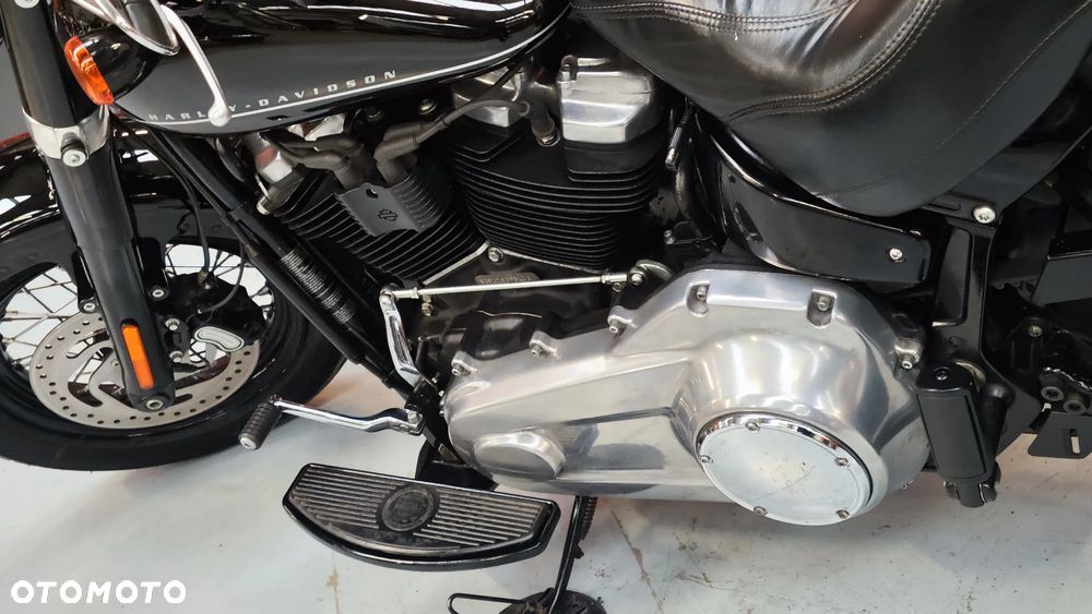 Harley-Davidson Softail Slim - 26