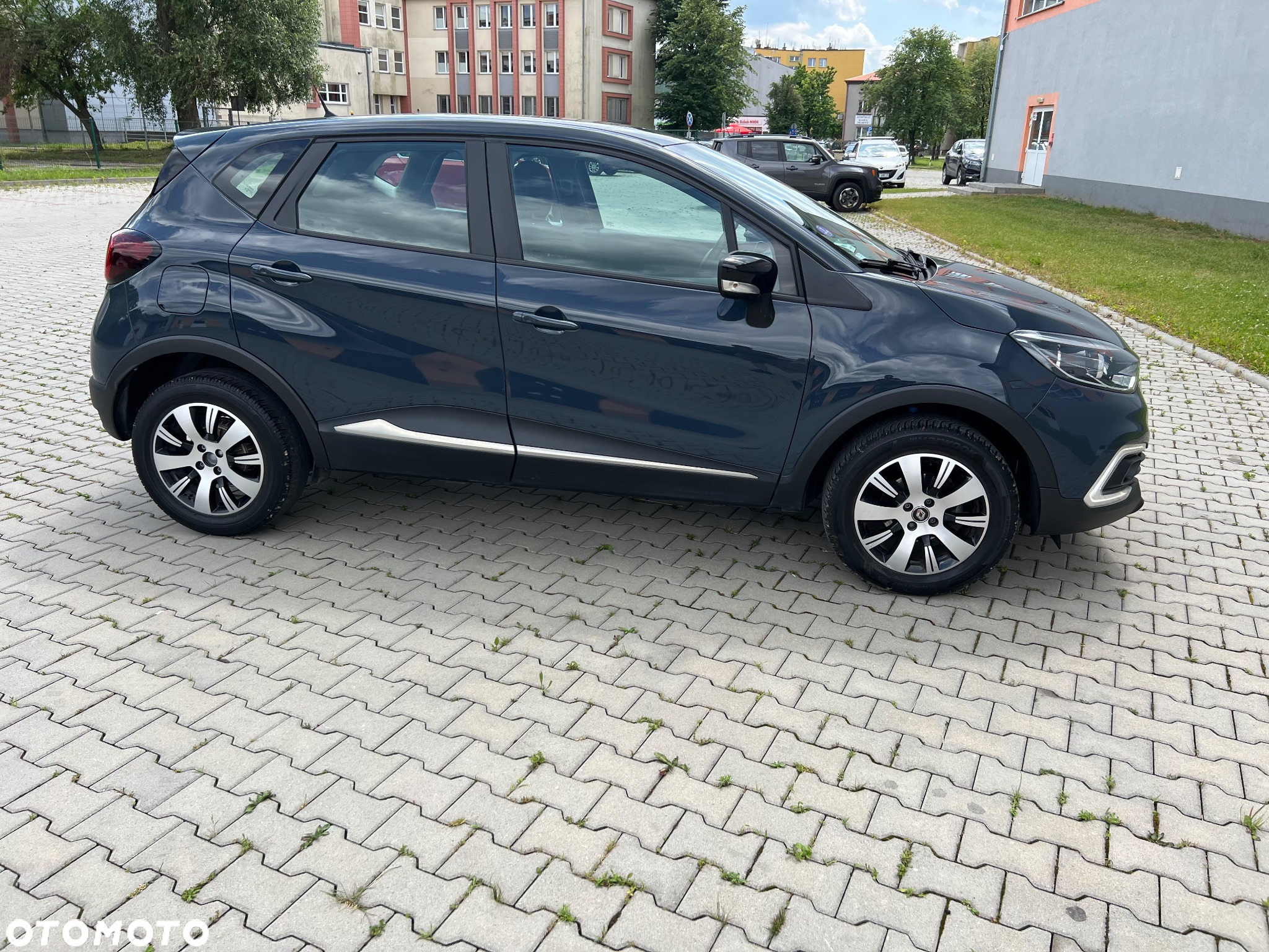 Renault Captur (ENERGY) TCe 90 INTENS - 3
