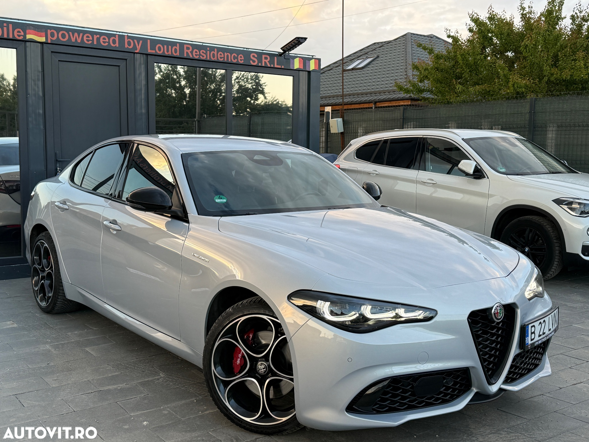 Alfa Romeo Giulia 2.0 Turbo 16V AT8-Q4 Veloce - 6