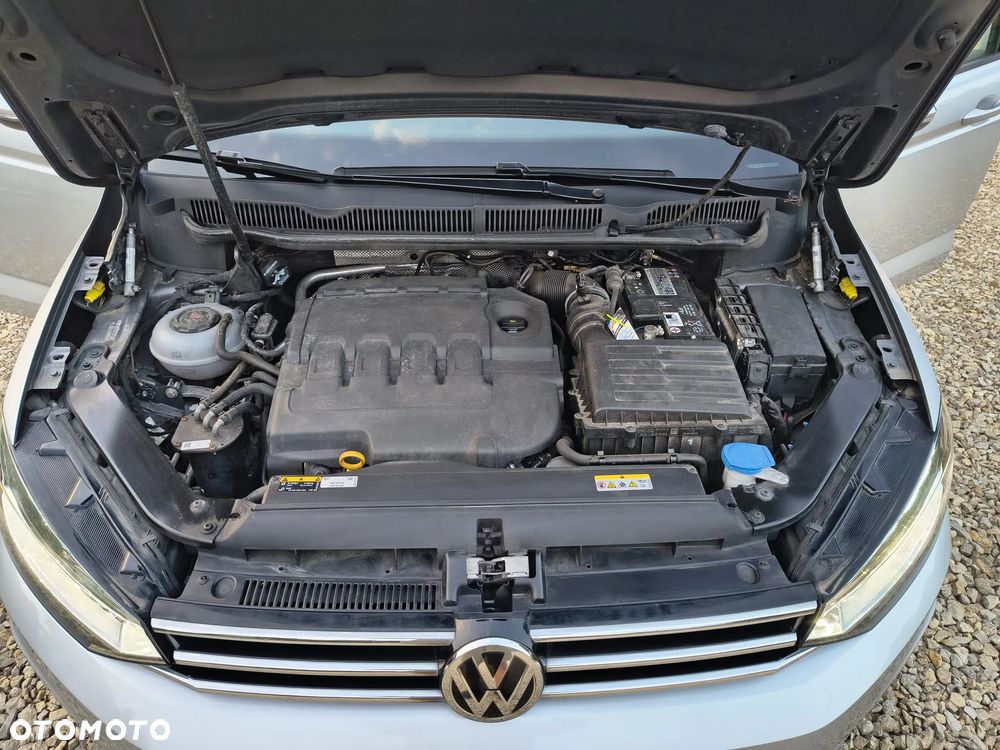 Volkswagen Touran 2.0 TDI BMT United - 32