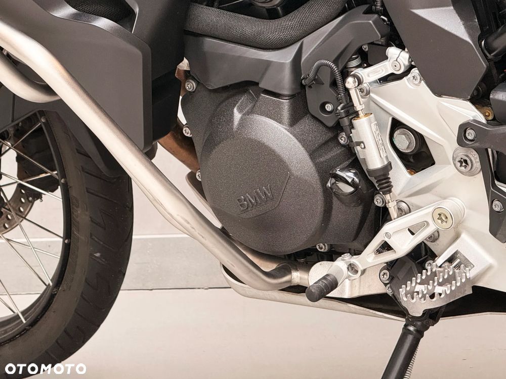 BMW F - 7
