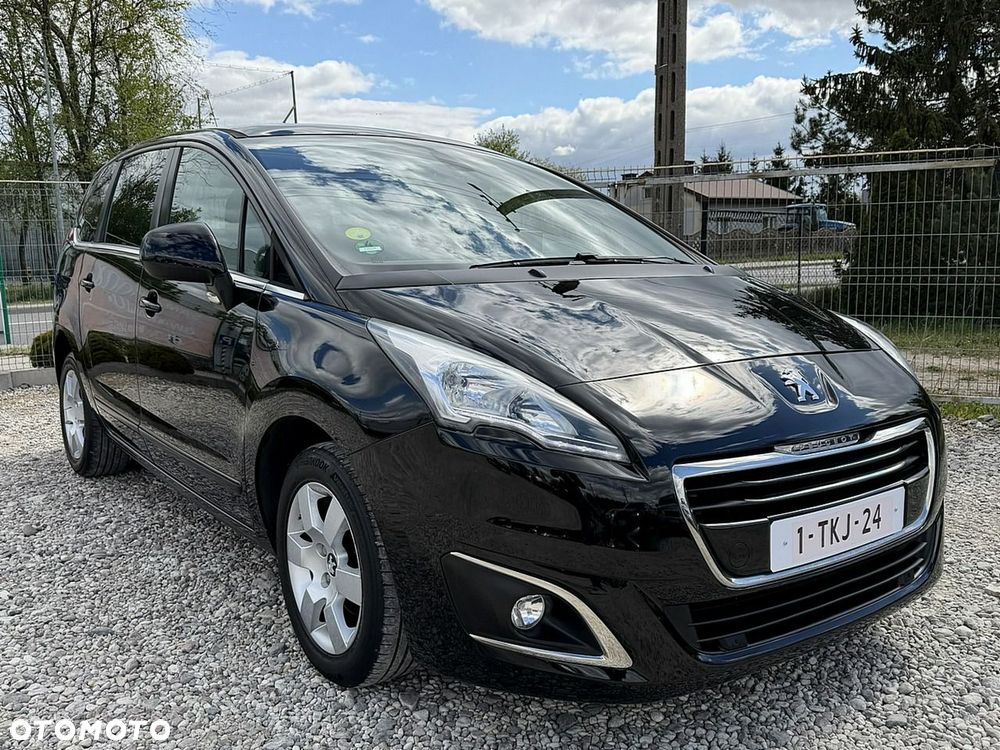 Peugeot 5008 - 3