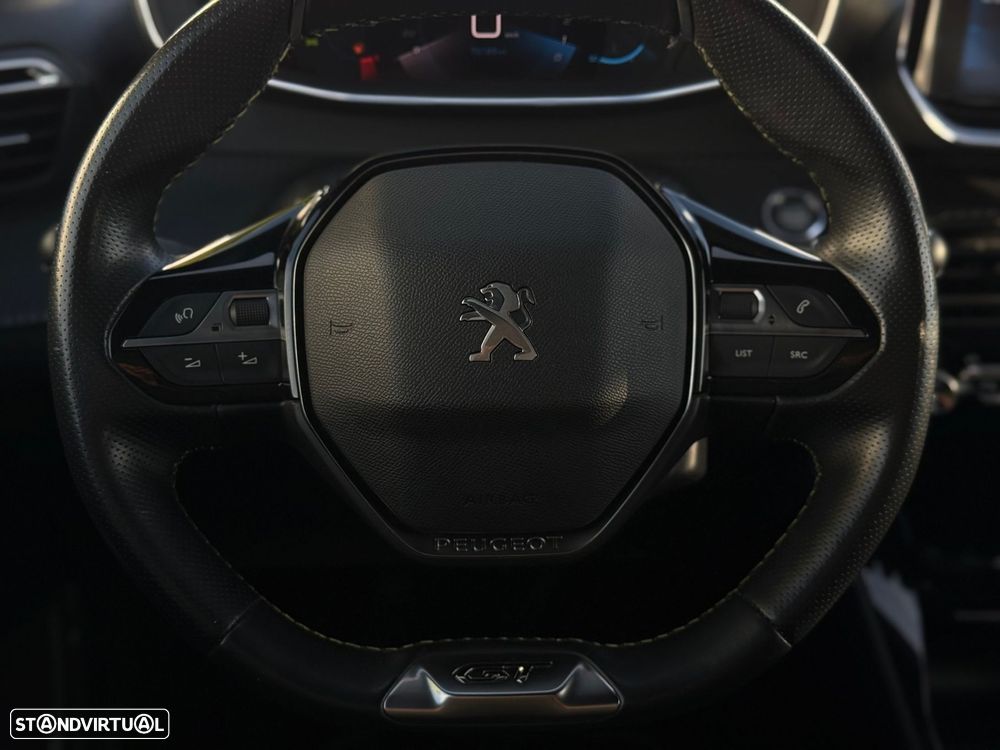Peugeot 2008 1.2 PureTech GT Line - 25