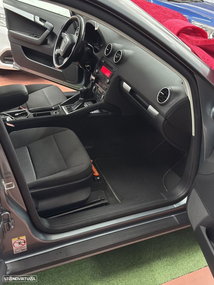 Audi A3 Sportback - 10