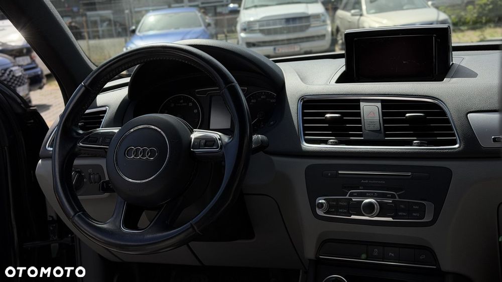 Audi Q3 2.0 TFSI Quattro S tronic design - 13