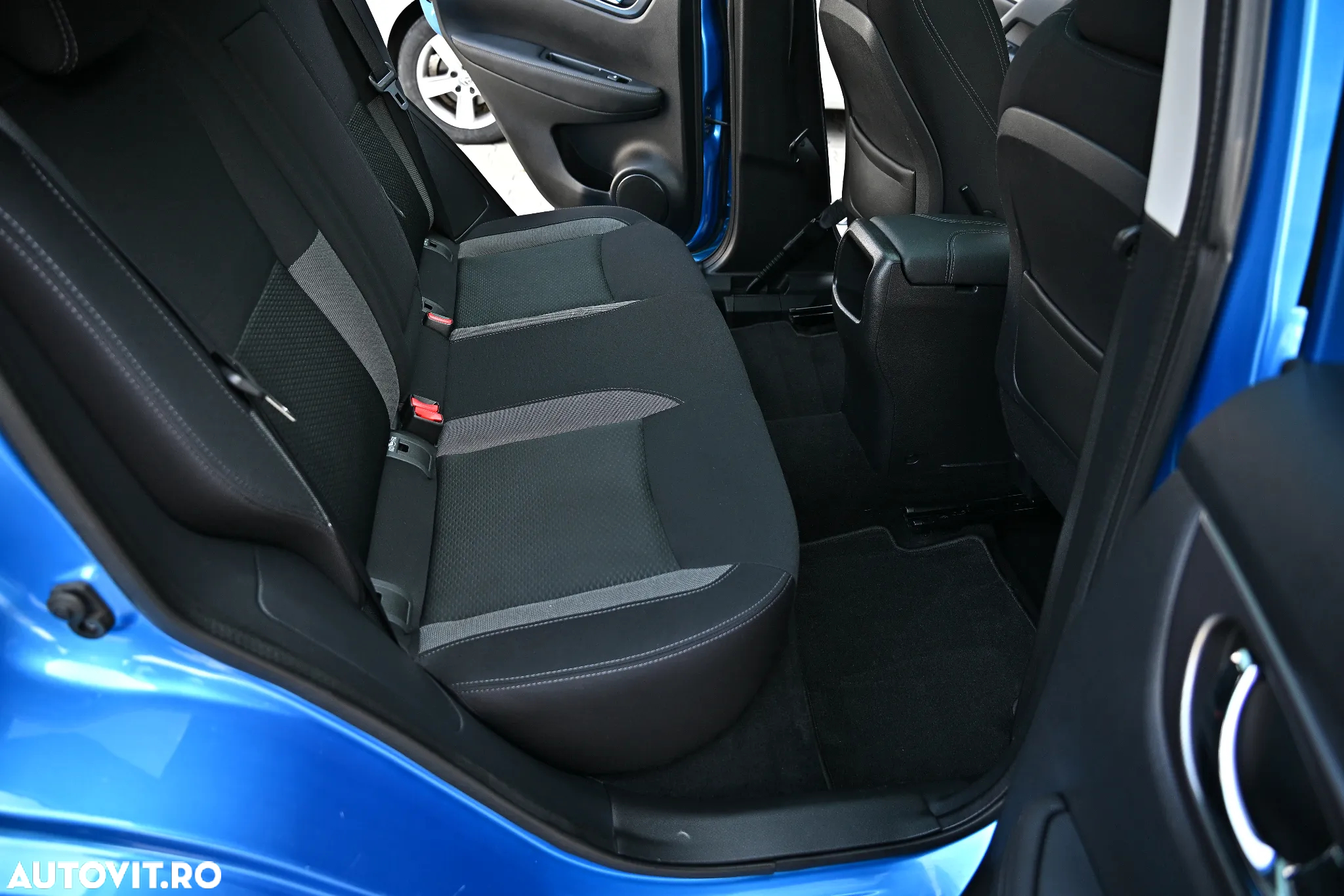 Nissan Qashqai 1.5 DCI N-CONNECTA - 30
