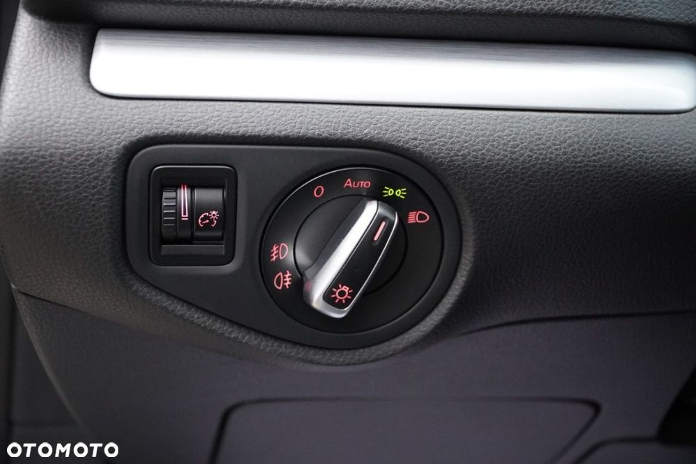 Volkswagen Sharan 2.0 TDI DSG Highline - 20