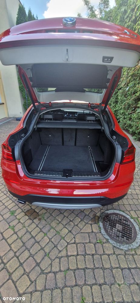 BMW X4 xDrive20d xLine - 9
