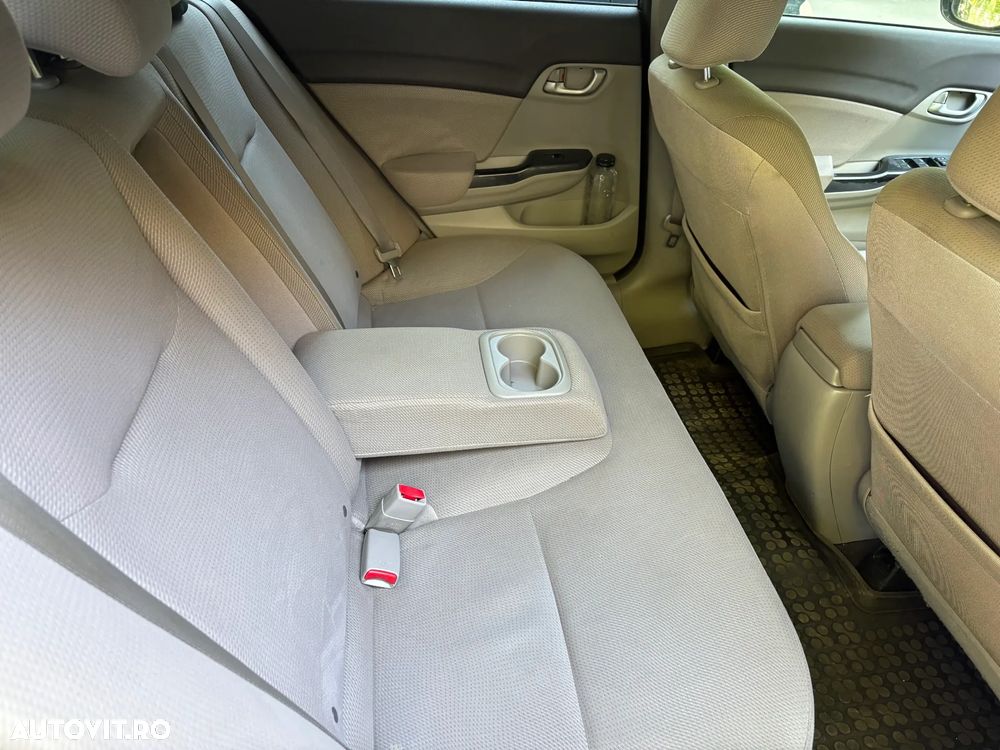 Honda Civic 1.8 MT LS - 5