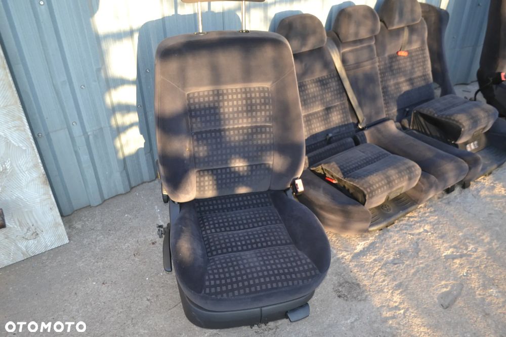 VW PASSAT B5 FL KOMBI FOTEL FOTELE PRZÓD PRZEDNIE KANAPA TYŁ WELUROWE FOTELIKI KPL POMORSKIE - 8