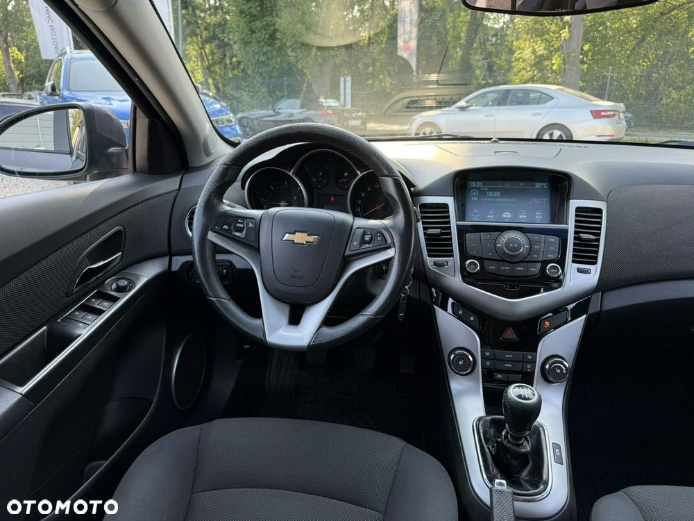 Chevrolet Cruze 2.0 D LT+ - 28