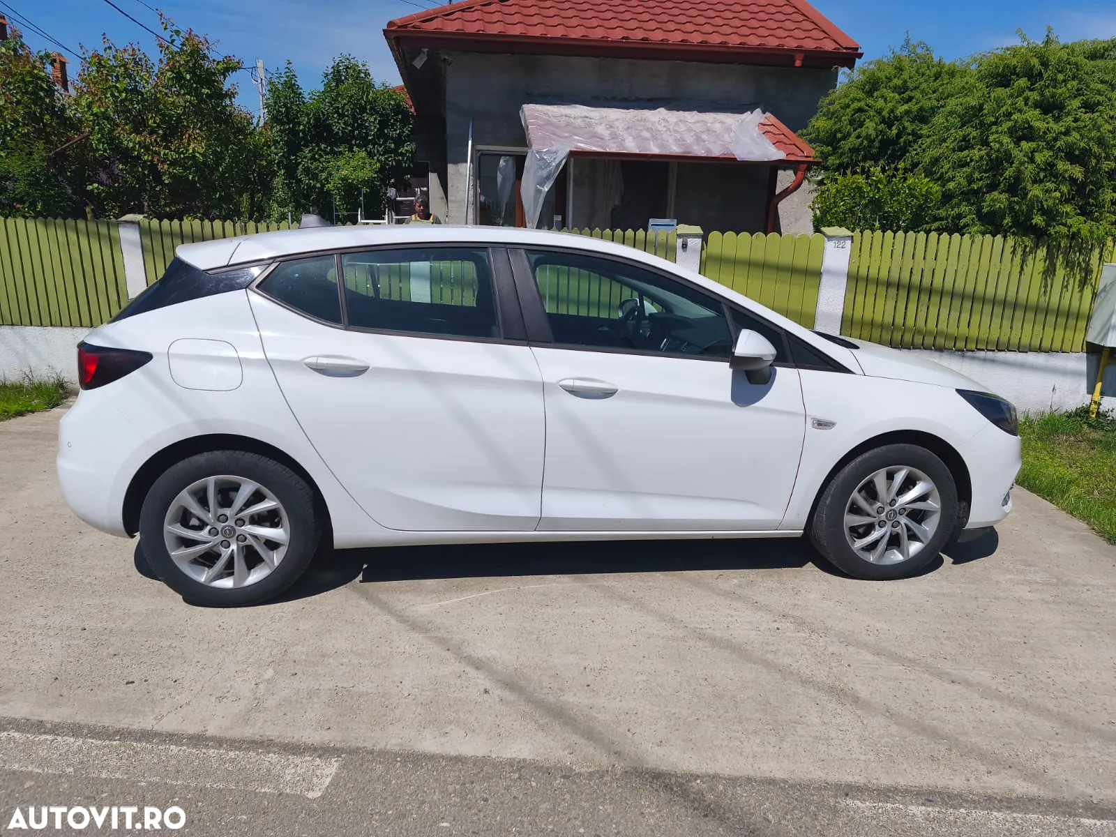 Opel Astra 1.2 Turbo Start/Stop Elegance - 3